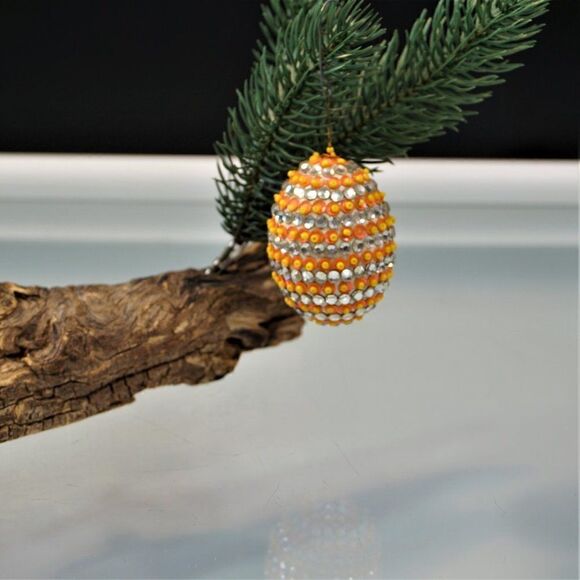 Christmas Ornament Sequined Jeweled Egg Shapped Vintage Tree Decoration - Picture 6 of 7
